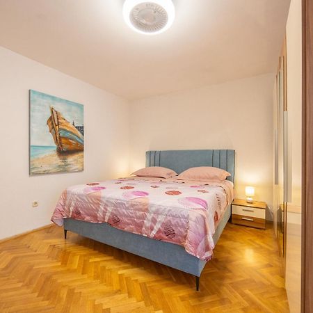 Apartments Tanja Baška Voda Екстериор снимка