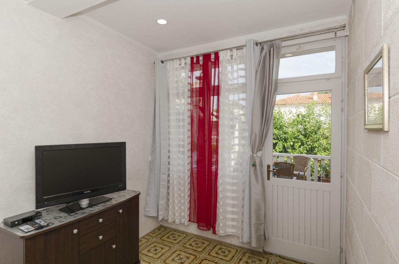 Apartments Tanja Baška Voda Екстериор снимка