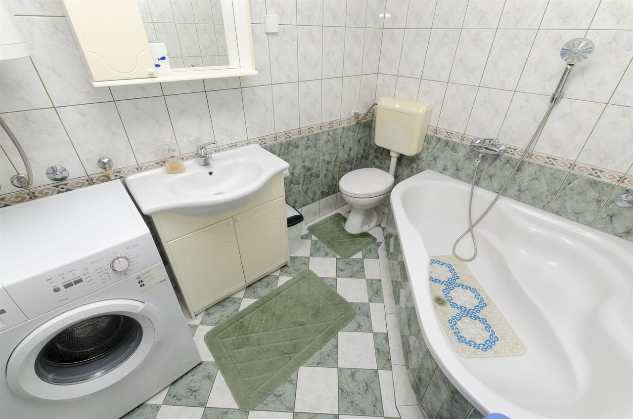 Apartments Tanja Baška Voda Екстериор снимка