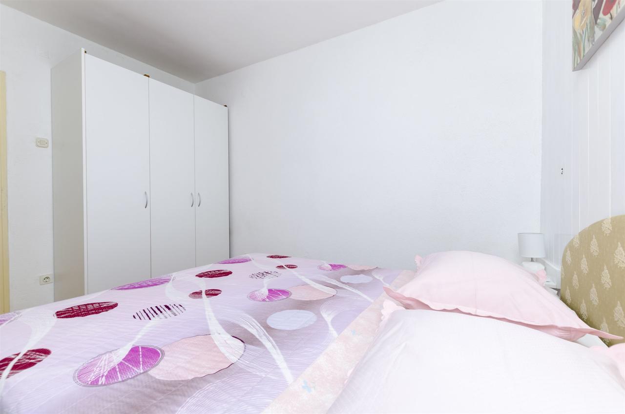 Apartments Tanja Baška Voda Екстериор снимка